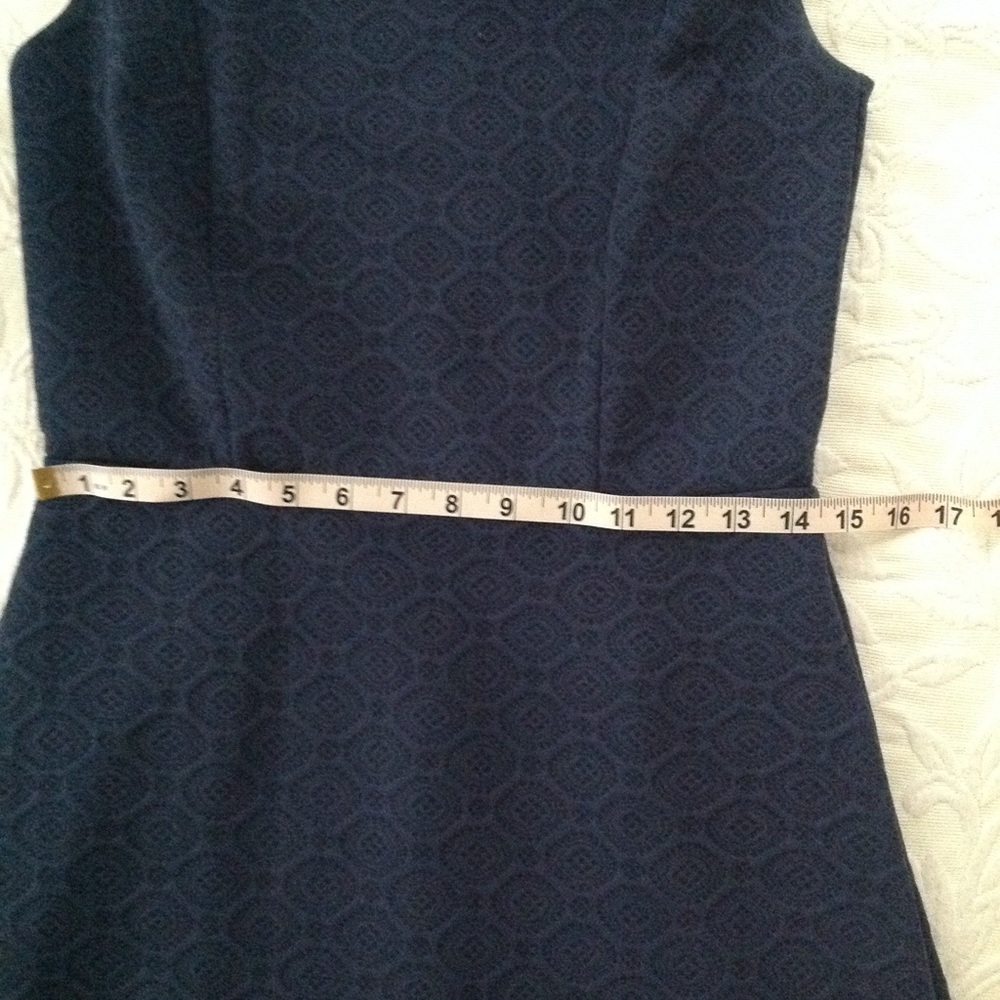 Navy Ann Taylor Loft sleeveless dress. - Picture 8 of 8